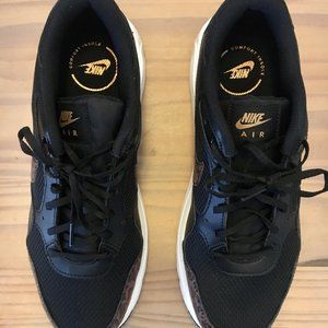 Womens Nike Air Max SC Shoes